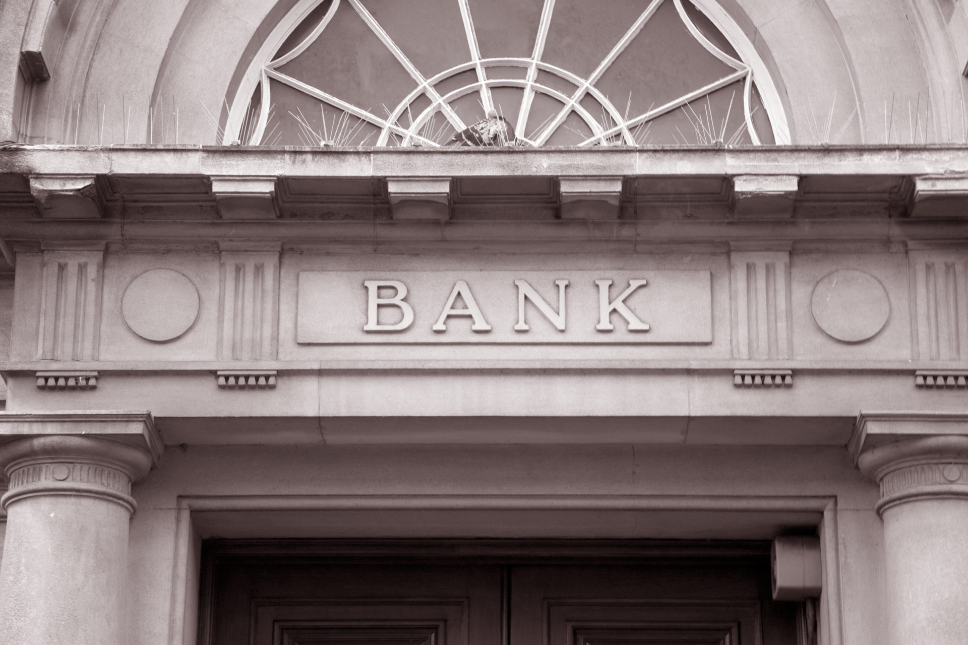 Банки хотят наказывать за отказ делиться данными о клиентах